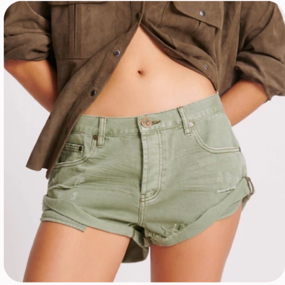 ONE TEASPOON Bandits Low Waist Denim Shorts Super Khaki Green Size 30